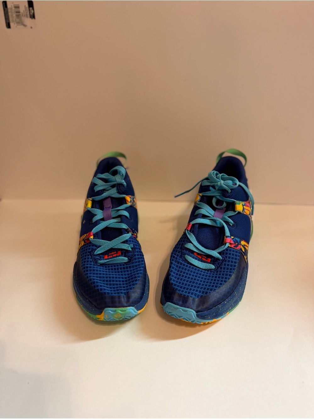 Nike LeBron Witness 7 Kaleidoscope Basketball Shoes